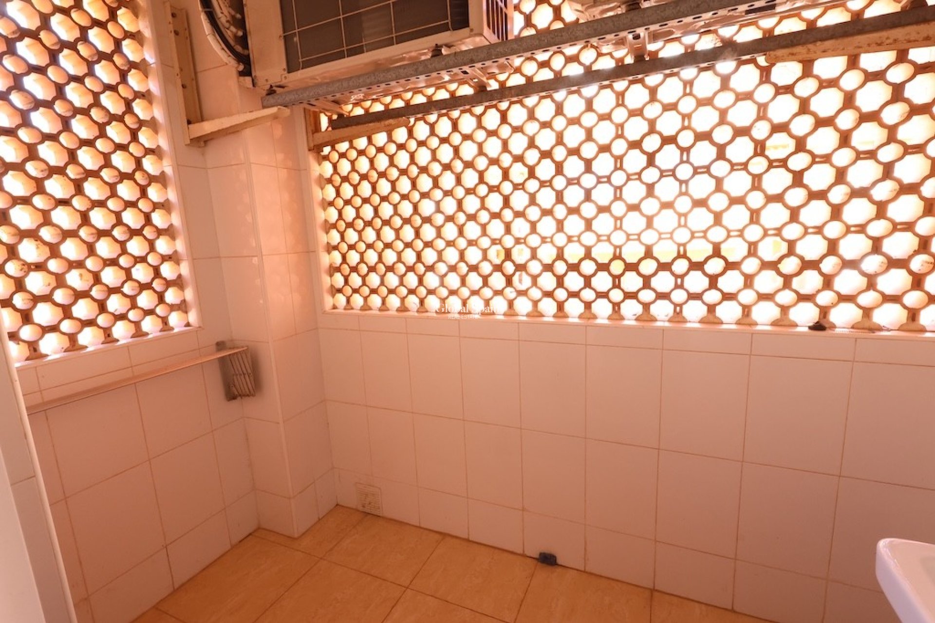 Wiederverkauf - Wohnung -
Costa Blanca - Orihuela Costa