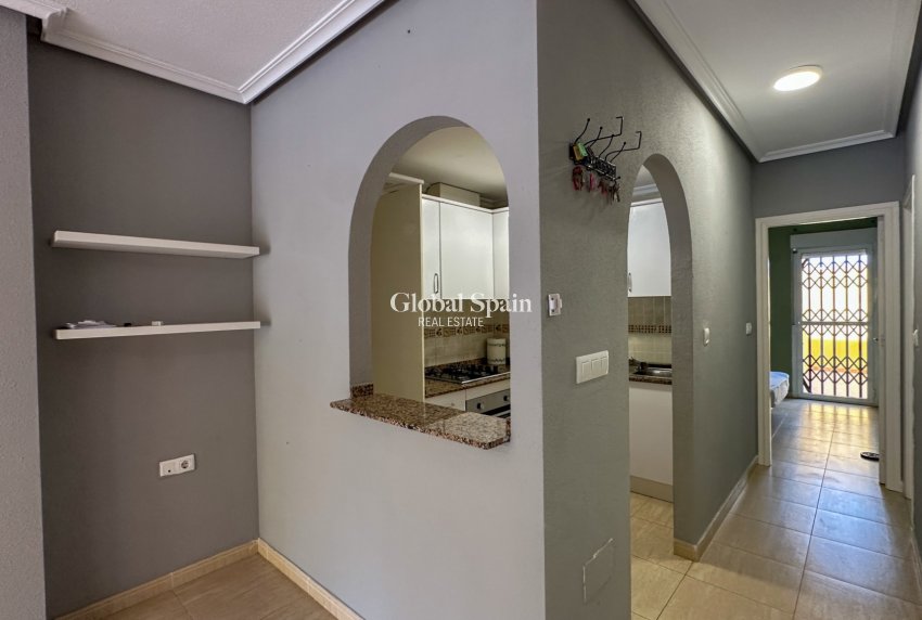 Wiederverkauf - WOHNUNG -
DAYA NUEVA - Costa Blanca Sur