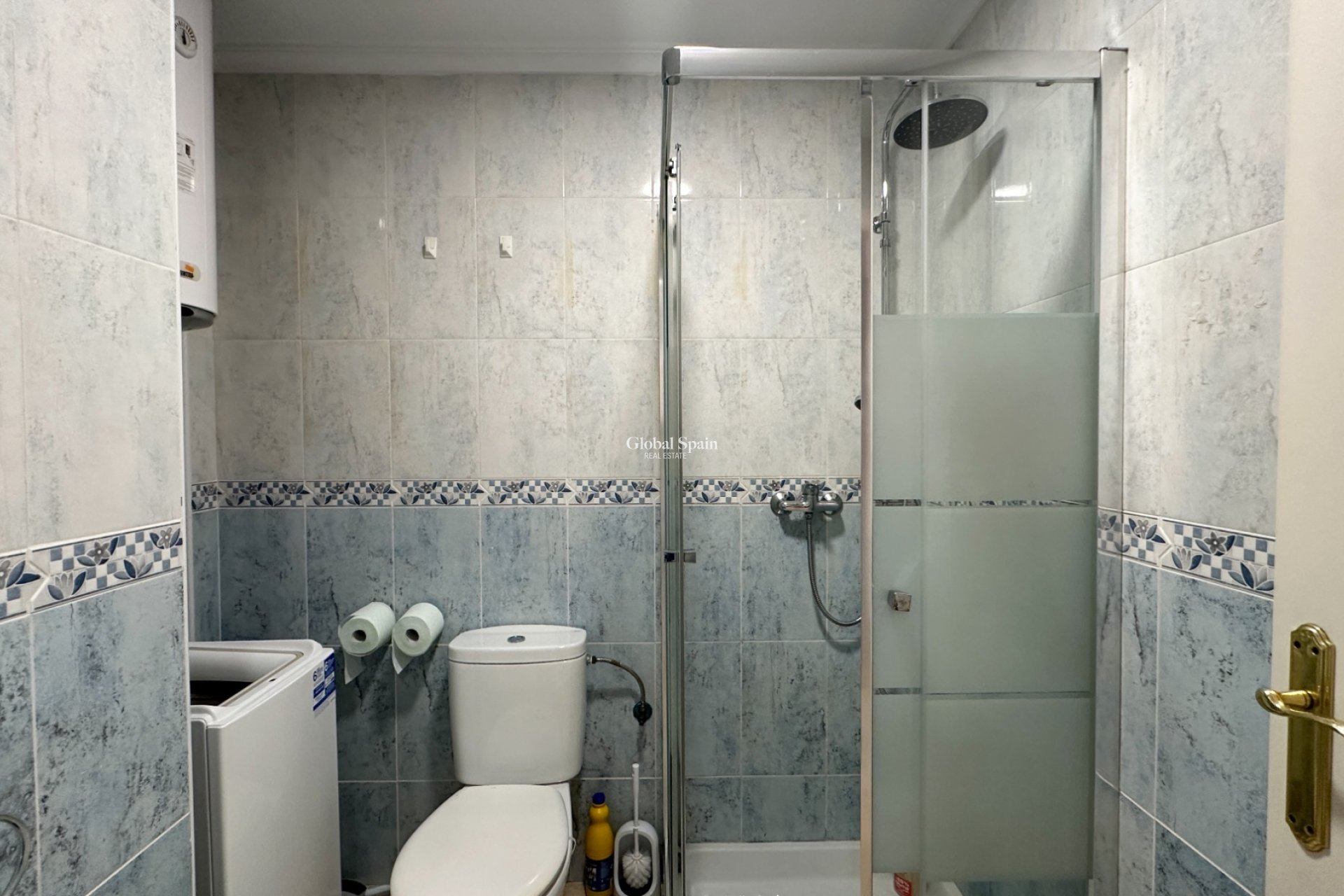 Wiederverkauf - WOHNUNG -
DAYA NUEVA - Costa Blanca Sur