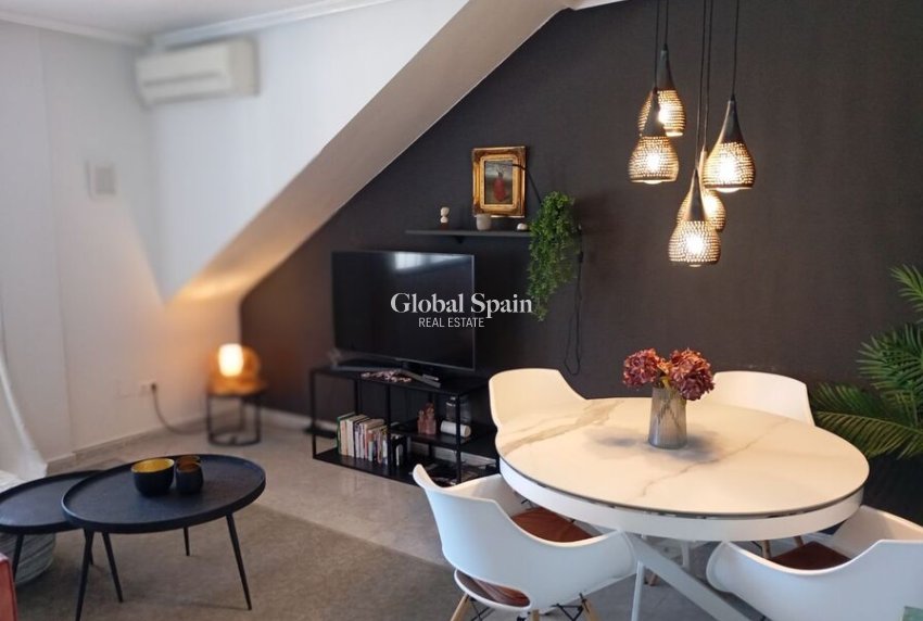 Wiederverkauf - WOHNUNG -
DAYA VIEJA - Costa Blanca