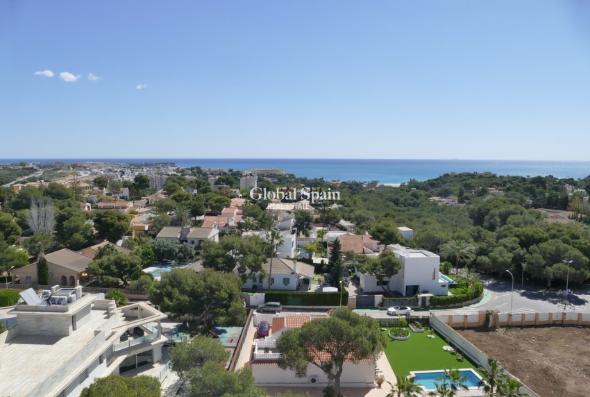 Wiederverkauf - WOHNUNG -
DEHESA DE CAMPOAMOR - Costa Blanca