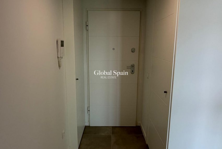 Wiederverkauf - WOHNUNG -
DEHESA DE CAMPOAMOR - Costa Blanca