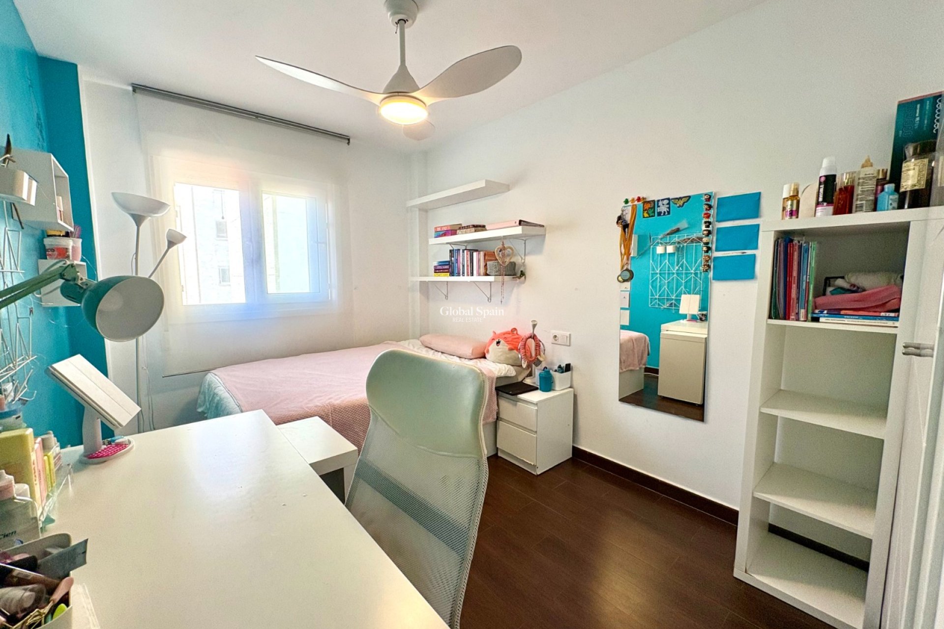 Wiederverkauf - WOHNUNG -
DENIA - Center