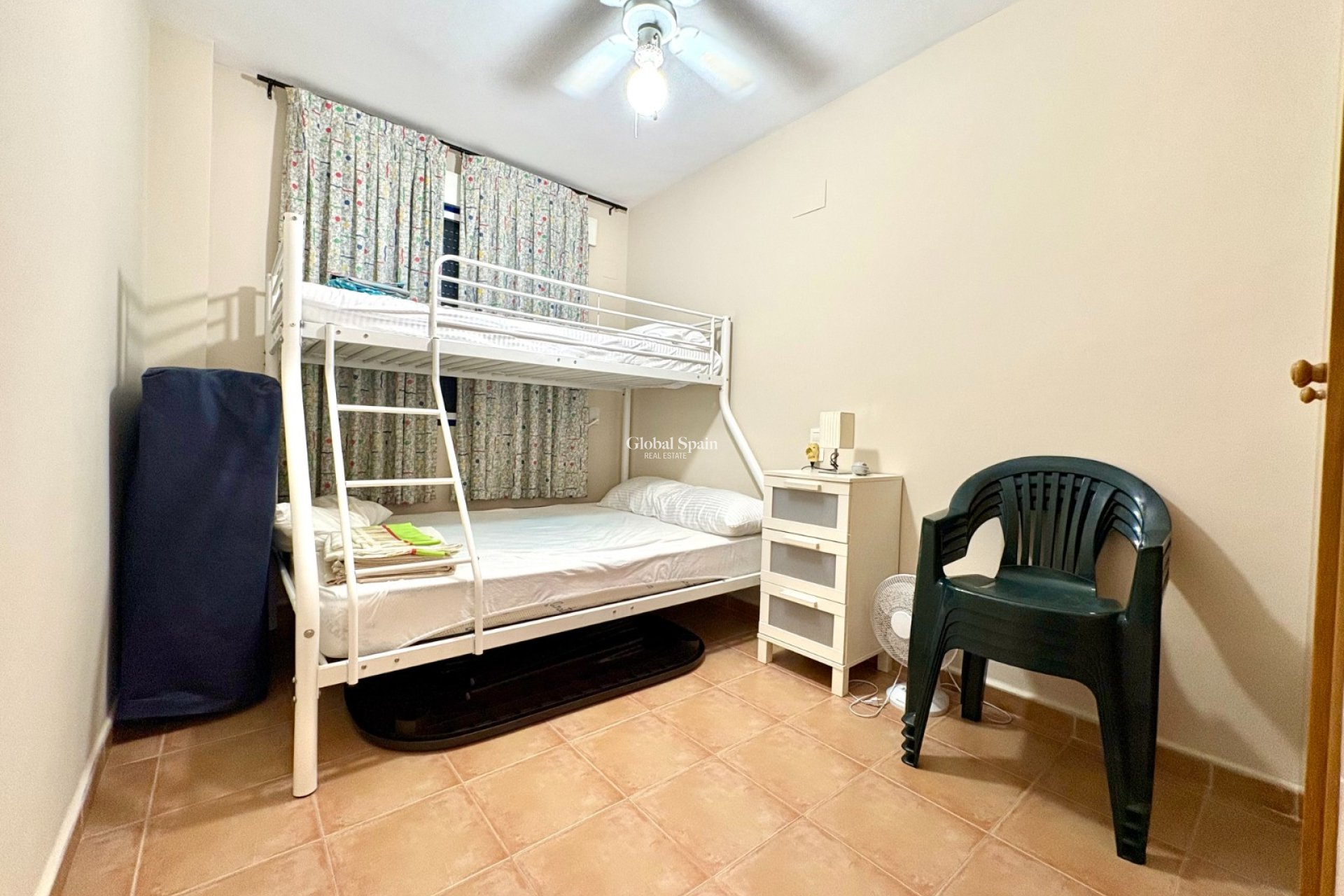 Wiederverkauf - WOHNUNG -
DENIA - Center
