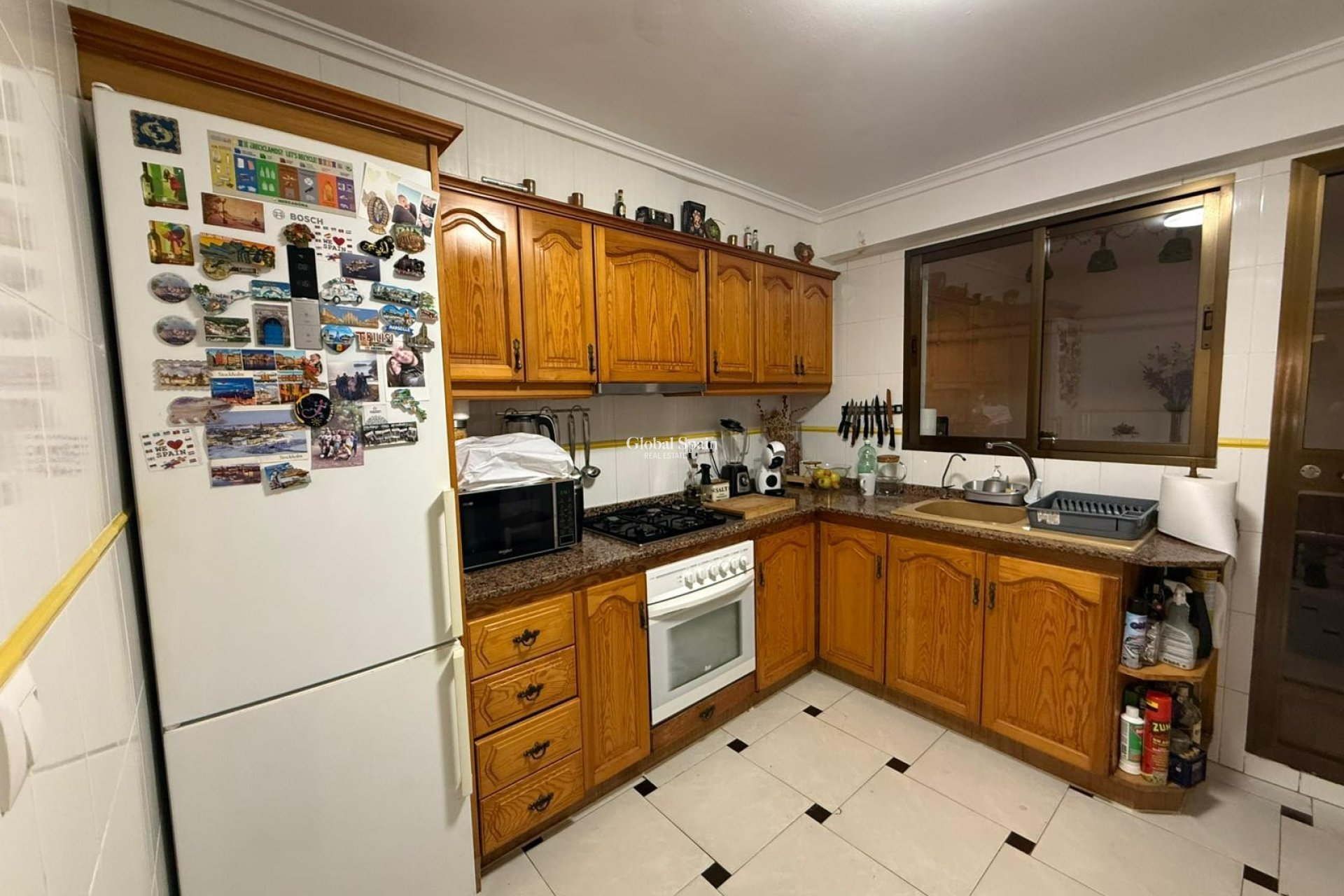 Wiederverkauf - WOHNUNG -
DENIA - Center