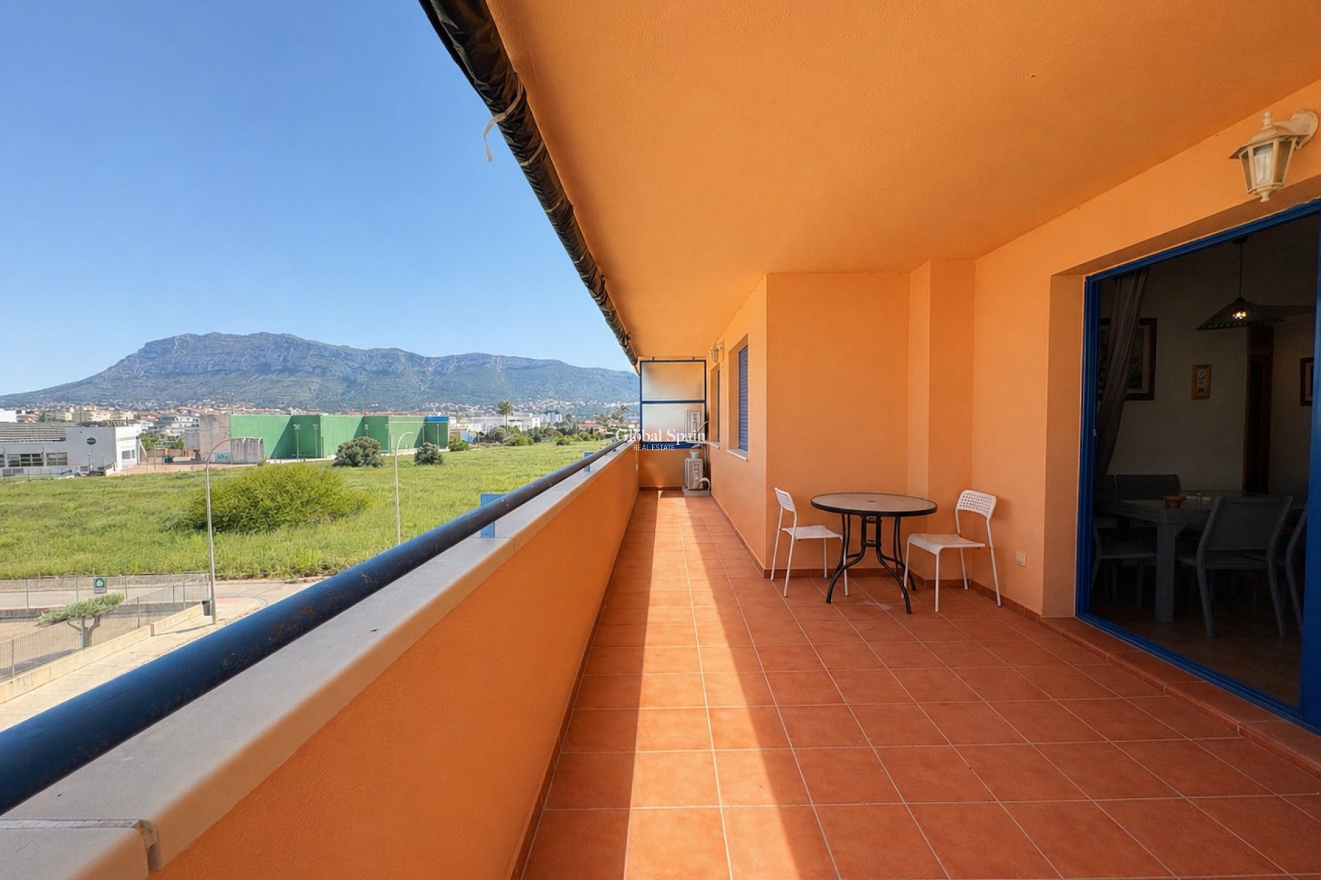 Wiederverkauf - WOHNUNG -
DENIA - Center