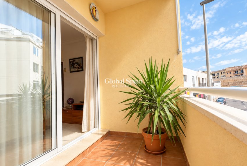 Wiederverkauf - WOHNUNG -
DENIA - Center
