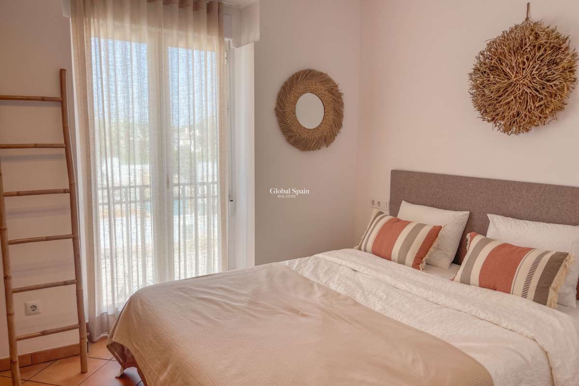 Wiederverkauf - WOHNUNG -
DENIA - Costa Blanca
