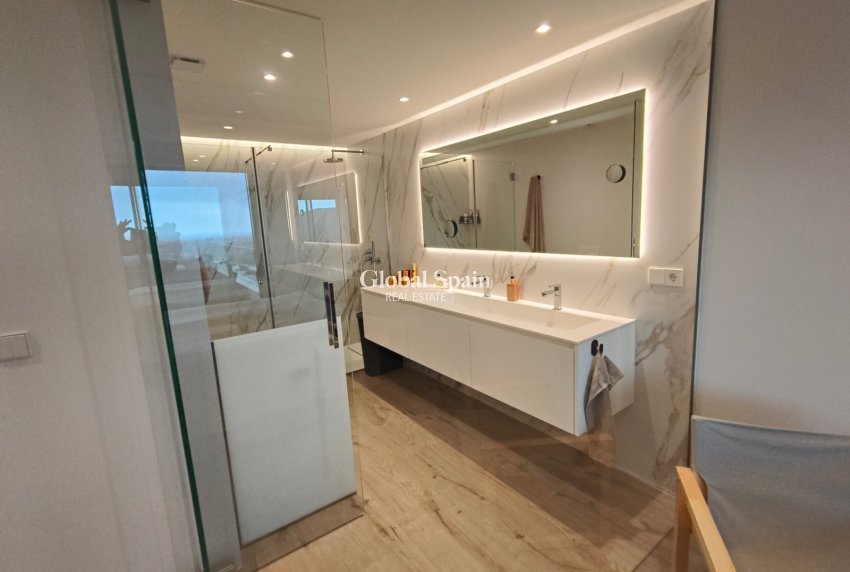 Wiederverkauf - WOHNUNG -
DENIA - Costa Blanca