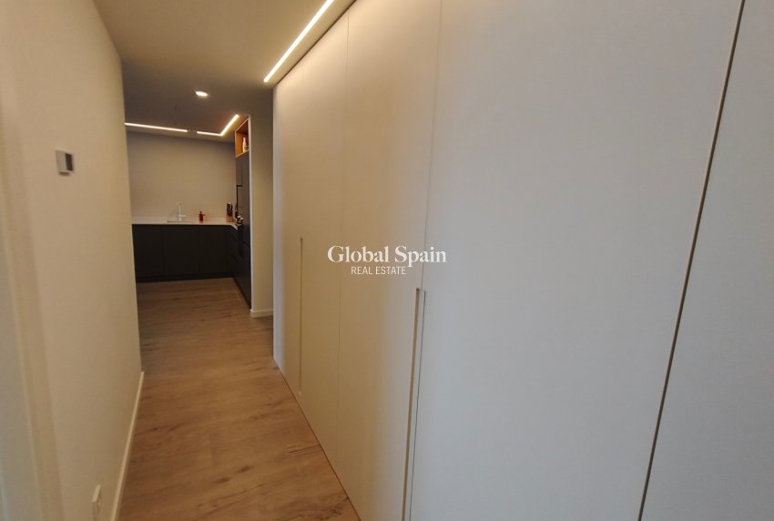 Wiederverkauf - WOHNUNG -
DENIA - Costa Blanca