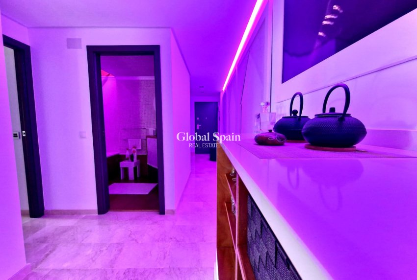 Wiederverkauf - WOHNUNG -
DENIA - Costa Blanca