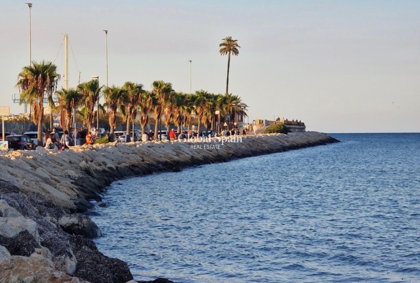 Wiederverkauf - WOHNUNG -
DENIA - Costa Blanca