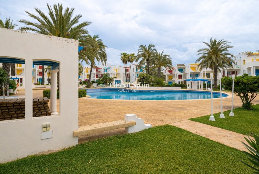 Wiederverkauf - WOHNUNG -
DENIA - Les Marines - Las Marinas