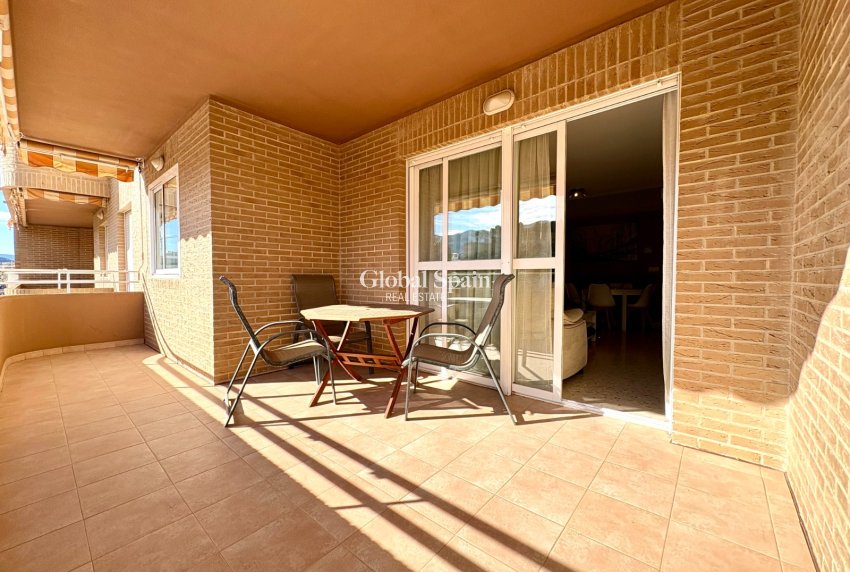 Wiederverkauf - WOHNUNG -
DENIA - Port