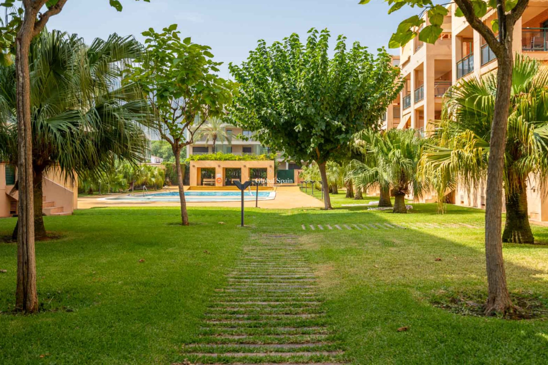 Wiederverkauf - WOHNUNG -
DENIA - Port