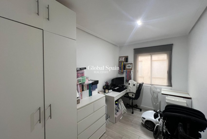 Wiederverkauf - WOHNUNG -
DOLORES - Comunidad Valenciana