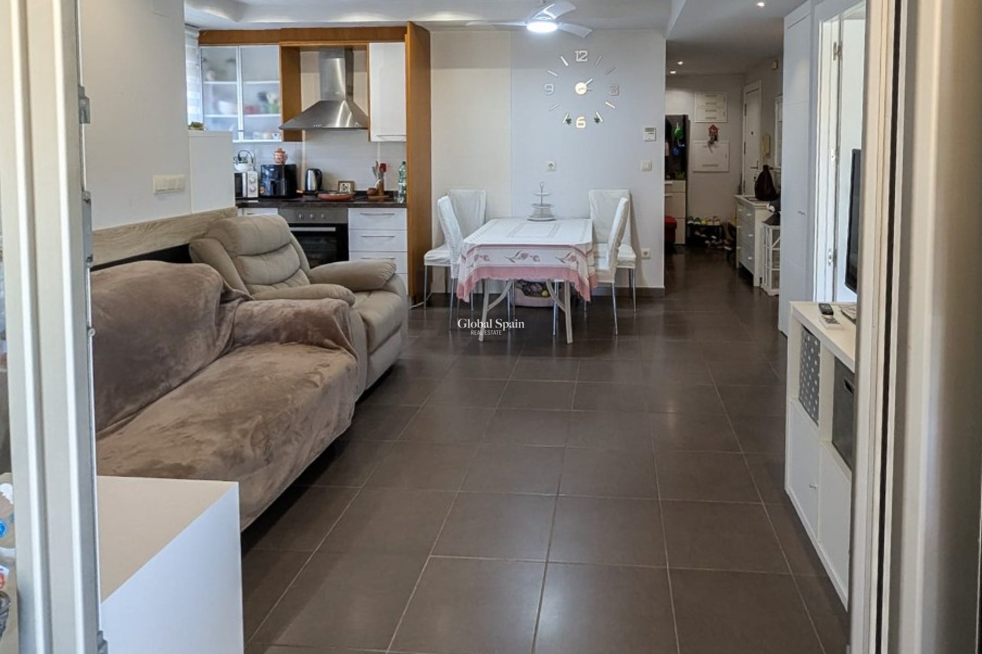 Wiederverkauf - WOHNUNG -
EL CAMPELLO - Campello