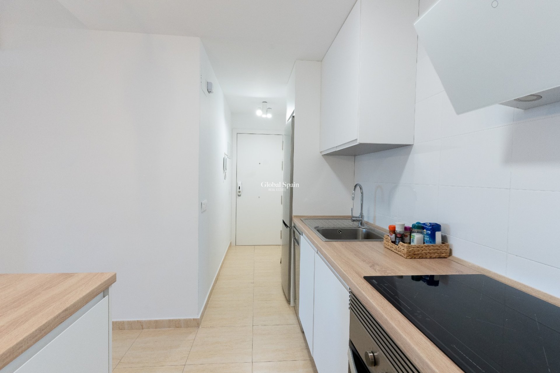 Wiederverkauf - WOHNUNG -
EL CAMPELLO - Costa Blanca