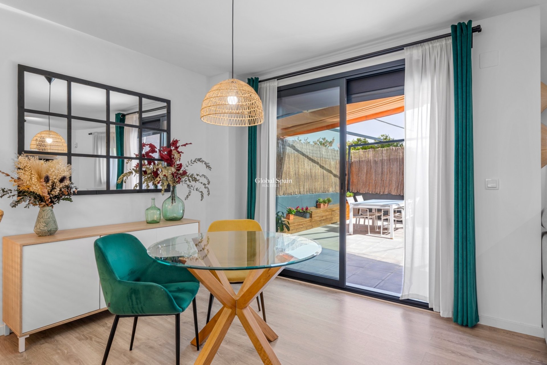 Wiederverkauf - WOHNUNG -
EL CAMPELLO - Muchavista