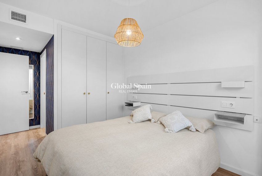 Wiederverkauf - WOHNUNG -
EL CAMPELLO - Muchavista