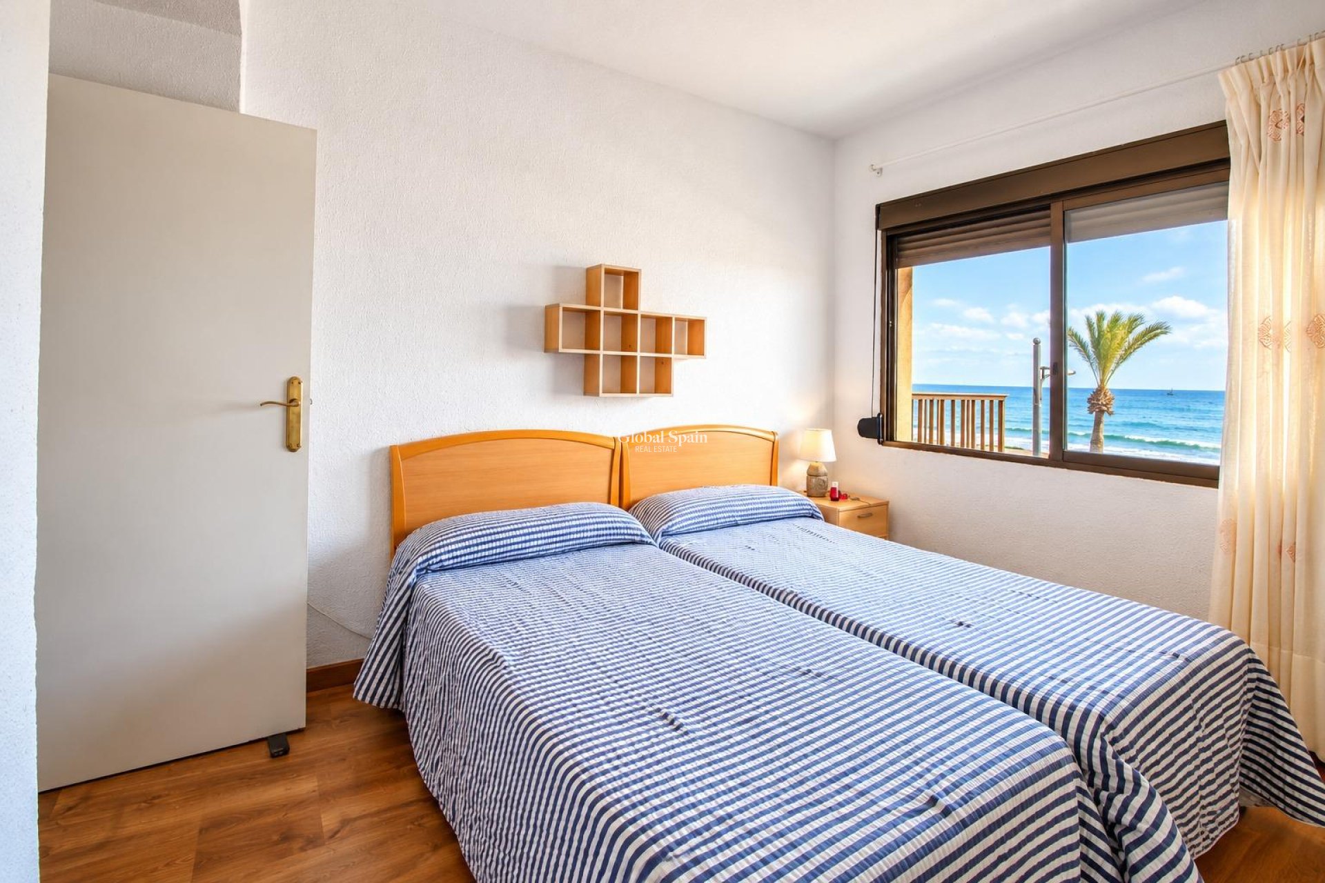 Wiederverkauf - WOHNUNG -
El Campello - Playa Muchavista