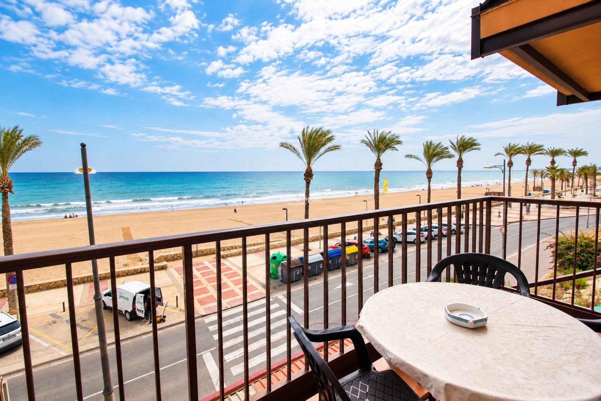 Wiederverkauf - WOHNUNG -
El Campello - Playa Muchavista