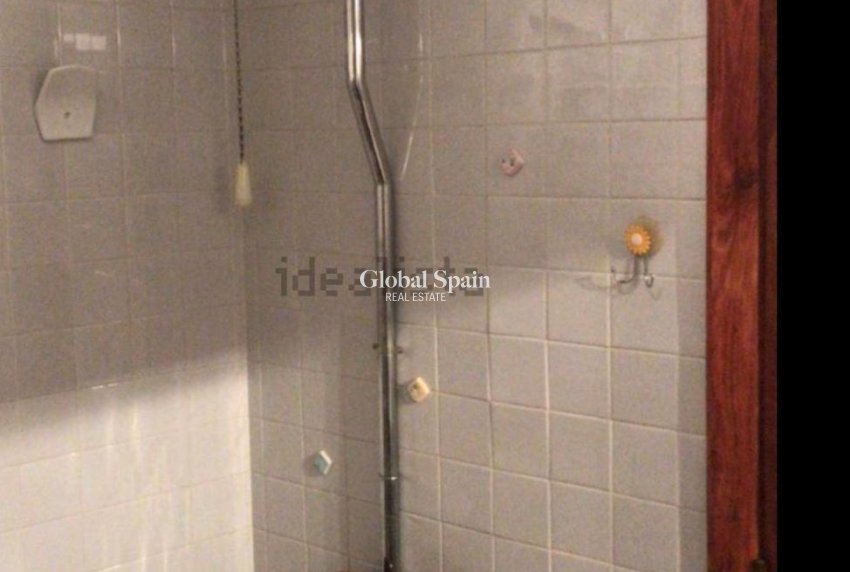 Wiederverkauf - WOHNUNG -
ELCHE - Costa Blanca