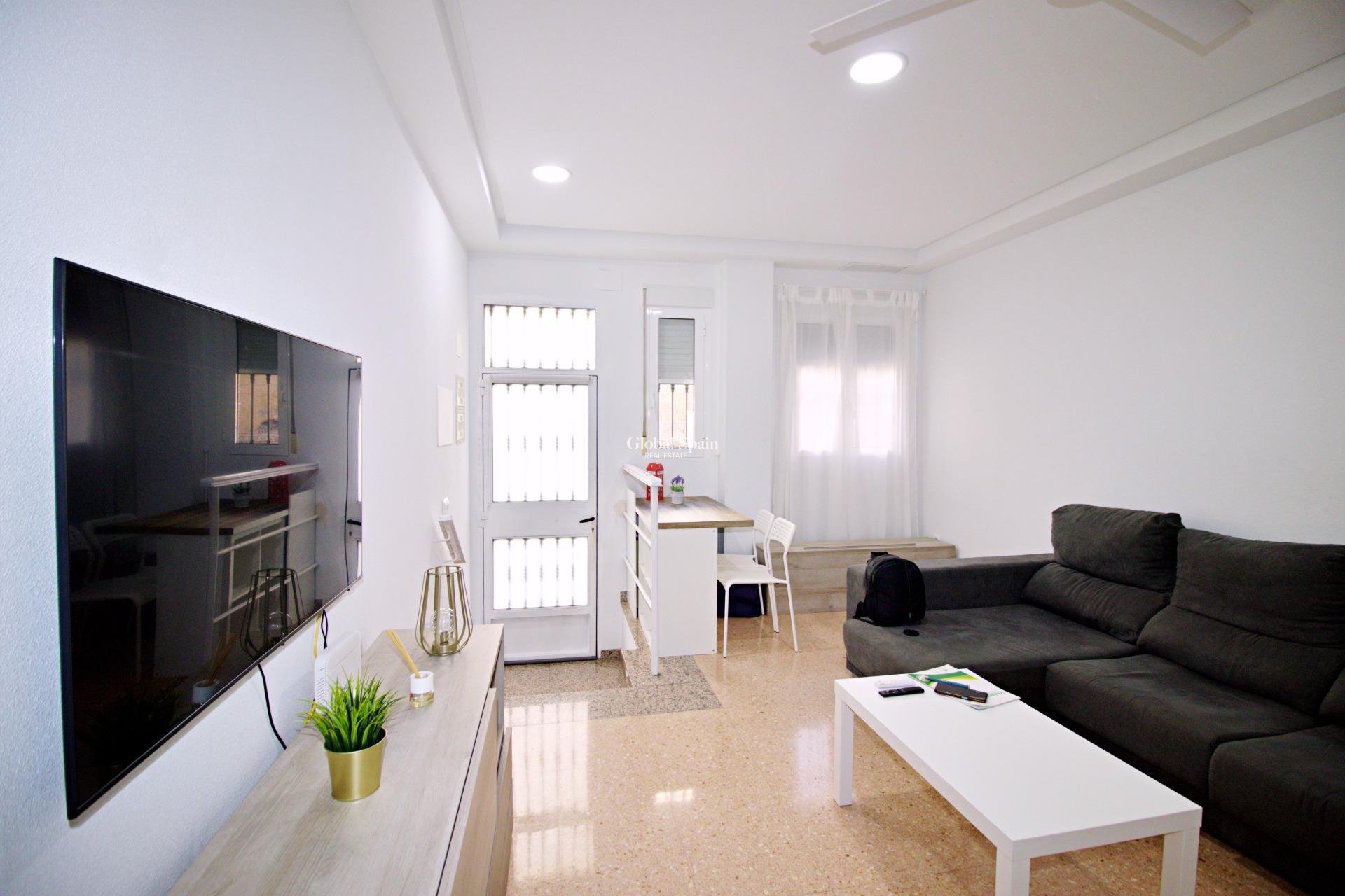 Wiederverkauf - WOHNUNG -
ELCHE - Plaza Madrid