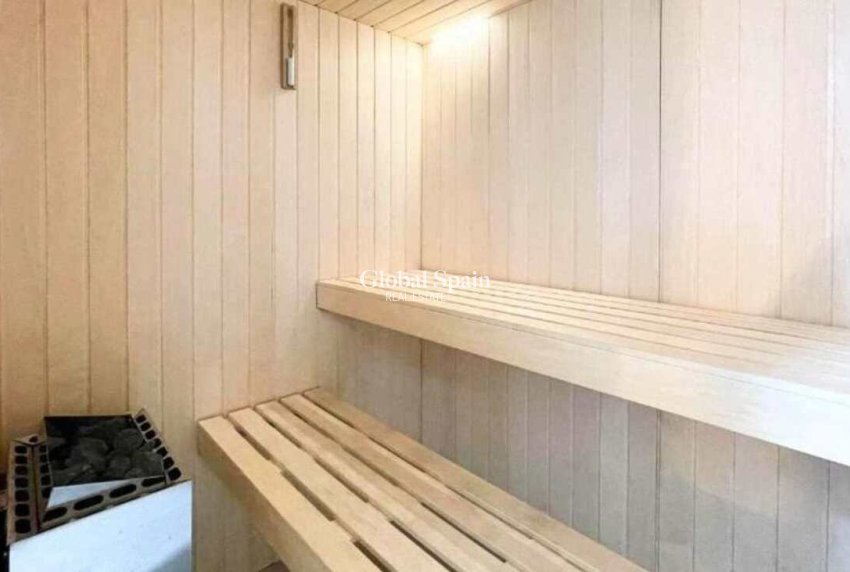 Wiederverkauf - WOHNUNG -
FINESTRAT - Costa Blanca