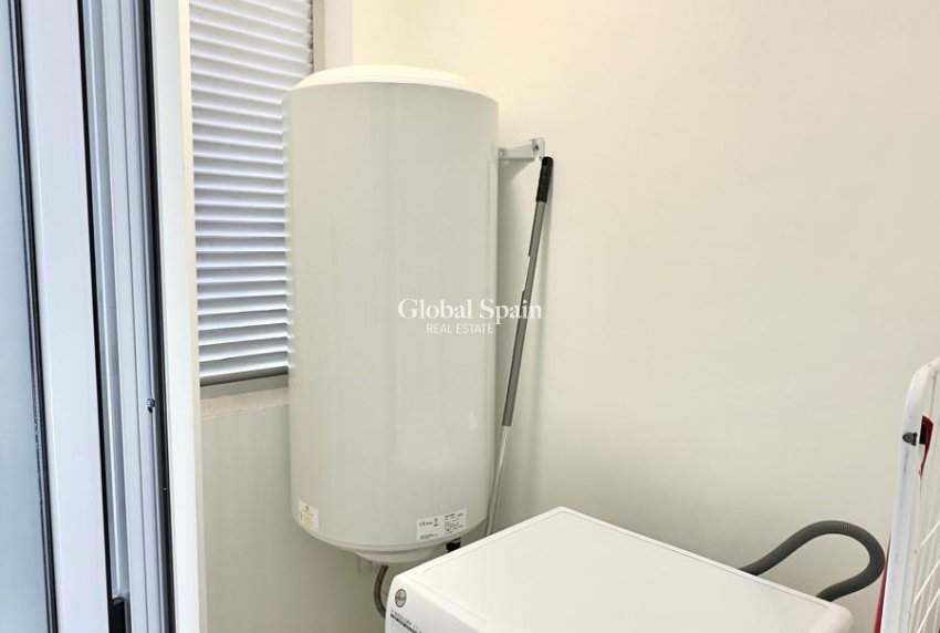 Wiederverkauf - WOHNUNG -
FINESTRAT