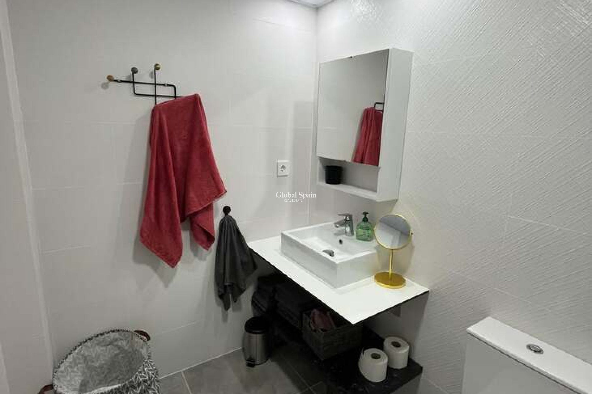 Wiederverkauf - WOHNUNG -
FINESTRAT