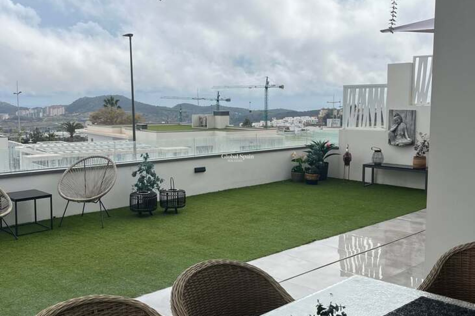 Wiederverkauf - WOHNUNG -
FINESTRAT