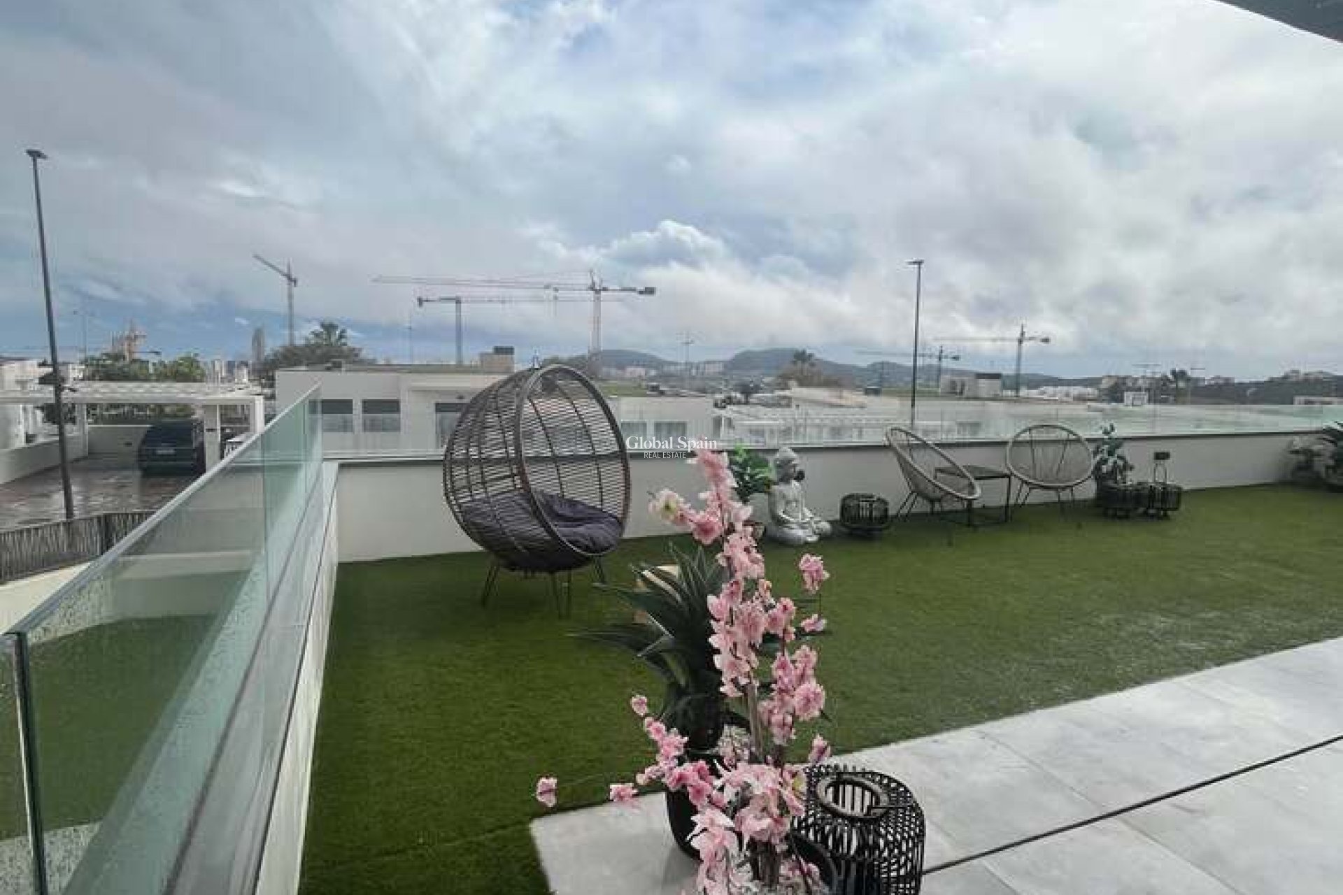 Wiederverkauf - WOHNUNG -
FINESTRAT