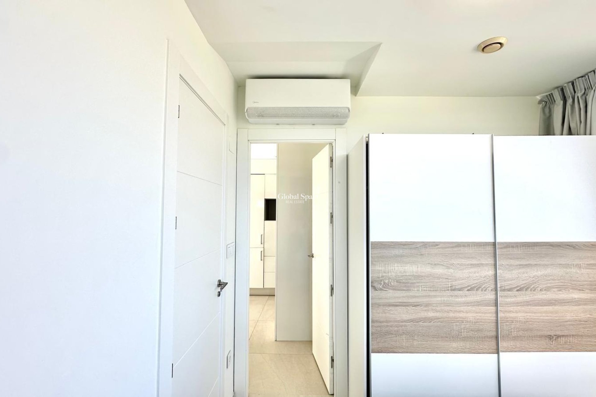 Wiederverkauf - WOHNUNG -
FINESTRAT