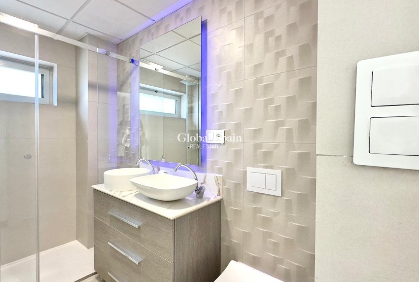 Wiederverkauf - WOHNUNG -
FINESTRAT