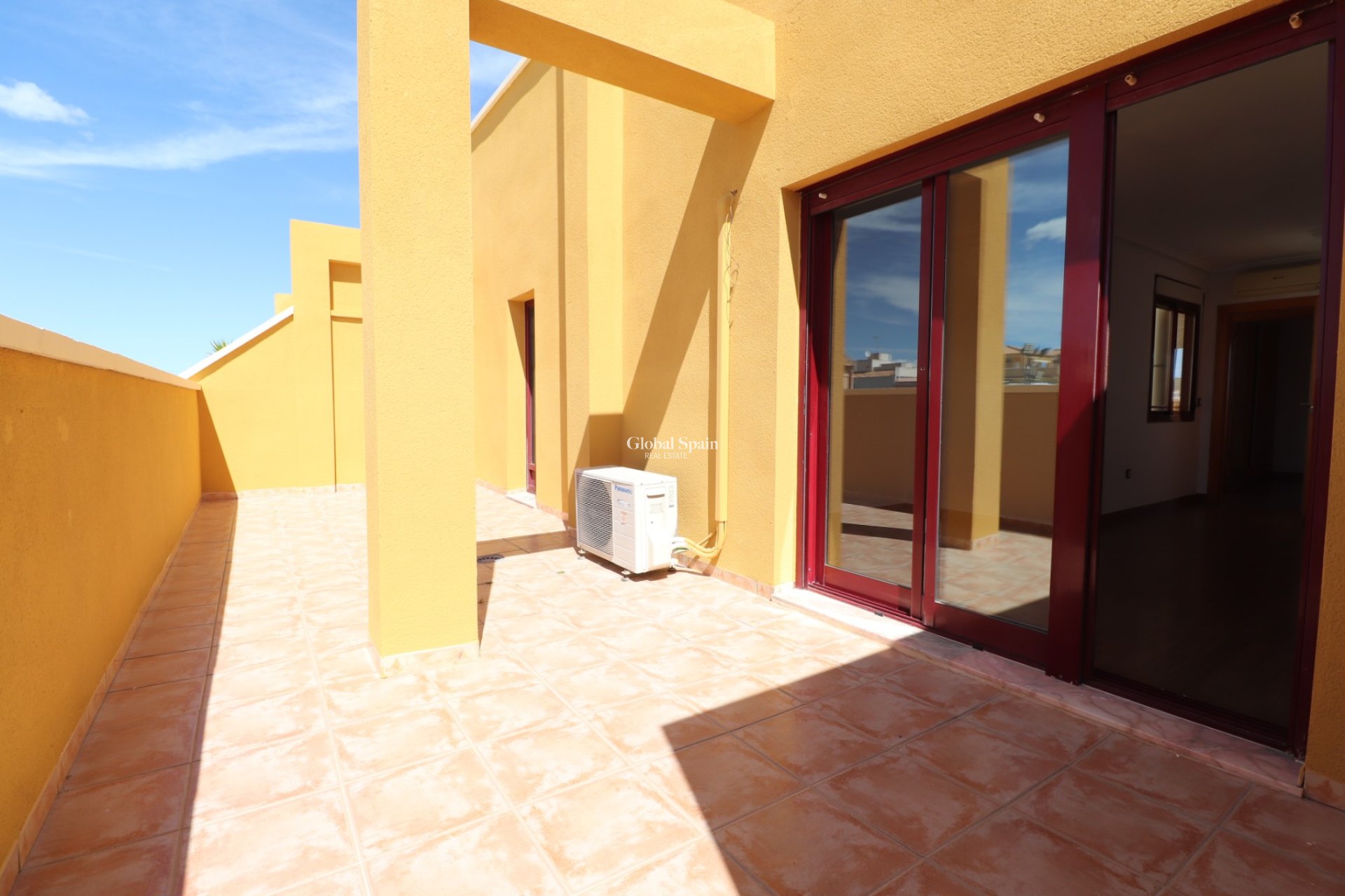 Wiederverkauf - WOHNUNG -
FORMENTERA DEL SEGURA - Formentera - Village