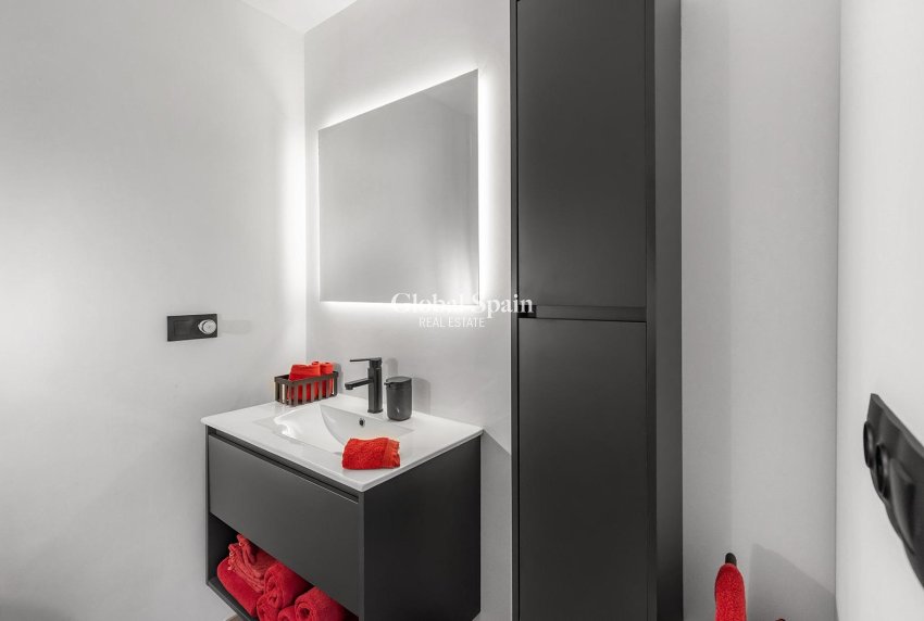 Wiederverkauf - WOHNUNG -
FORMENTERA DEL SEGURA - Pueblo 5