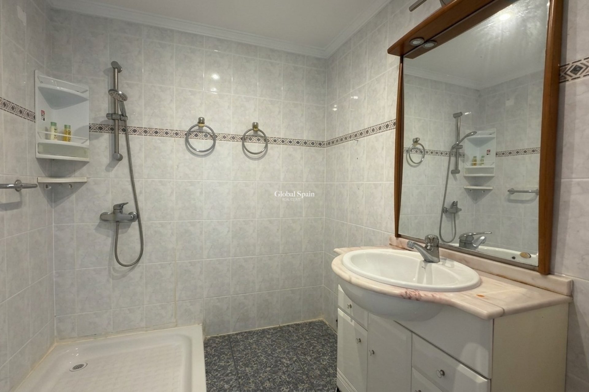 Wiederverkauf - WOHNUNG -
GANDÍA - Grau de Gandia