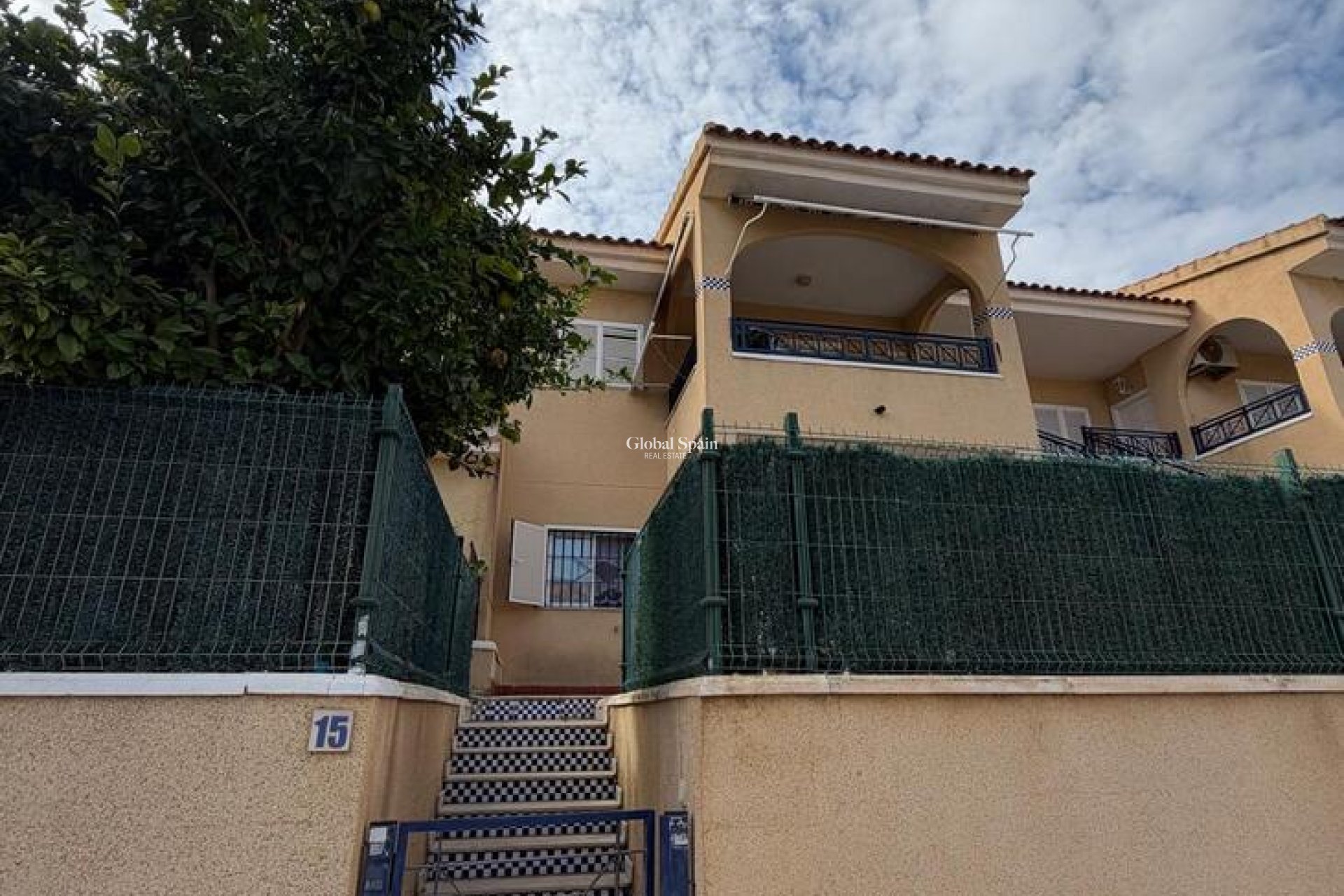 Wiederverkauf - WOHNUNG -
GRAN ALACANT - Costa Blanca