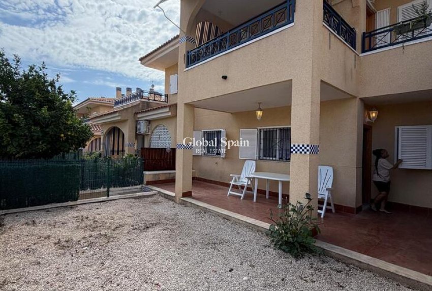 Wiederverkauf - WOHNUNG -
GRAN ALACANT - Costa Blanca