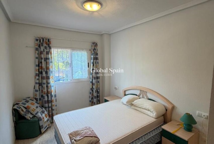 Wiederverkauf - WOHNUNG -
GRAN ALACANT - Costa Blanca