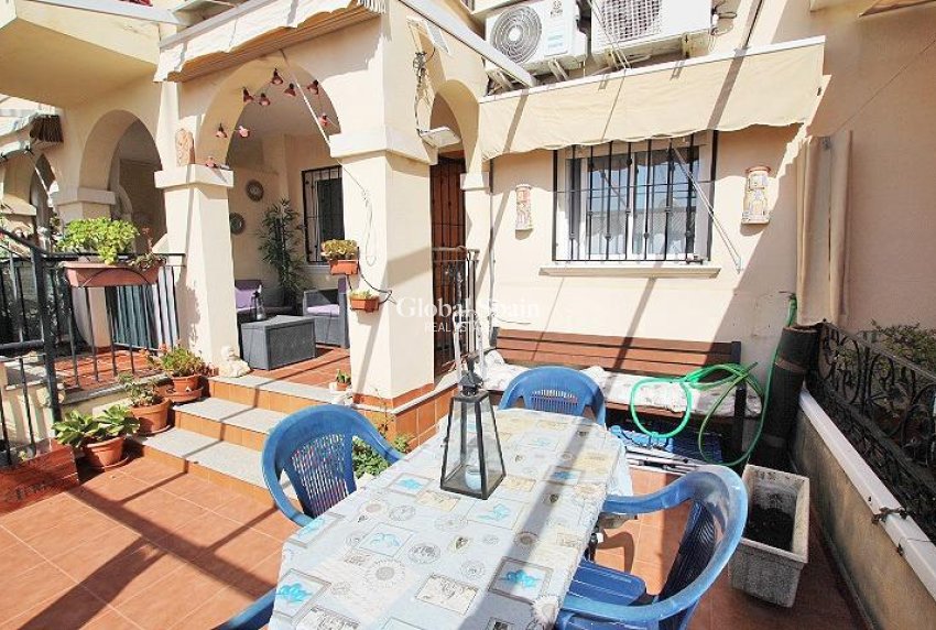 Wiederverkauf - WOHNUNG -
GUARDAMAR DEL SEGURA - 03140
