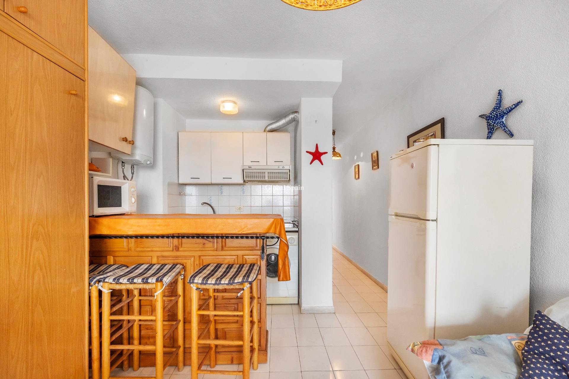 Wiederverkauf - WOHNUNG -
GUARDAMAR DEL SEGURA - Centro
