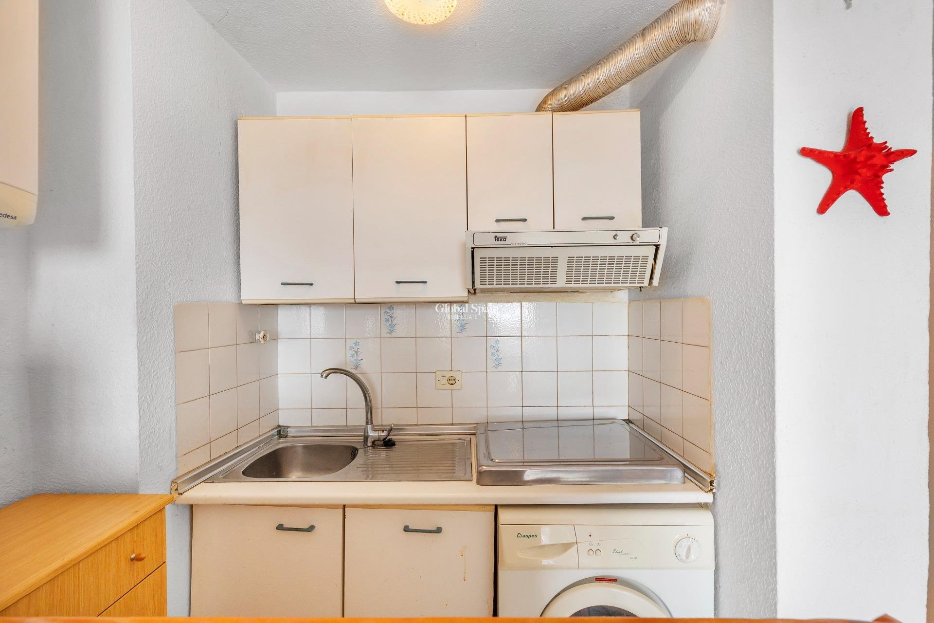 Wiederverkauf - WOHNUNG -
GUARDAMAR DEL SEGURA - Centro