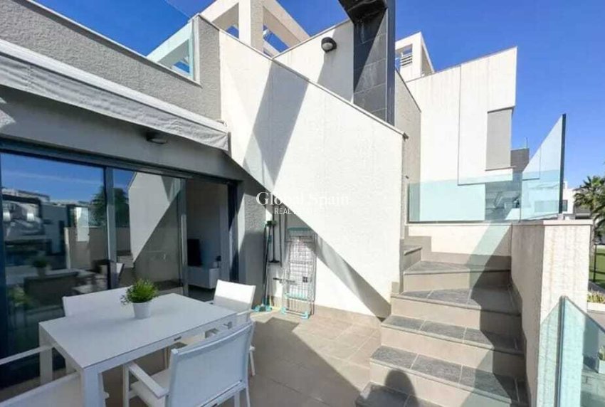 Wiederverkauf - WOHNUNG -
GUARDAMAR DEL SEGURA - Costa Blanca