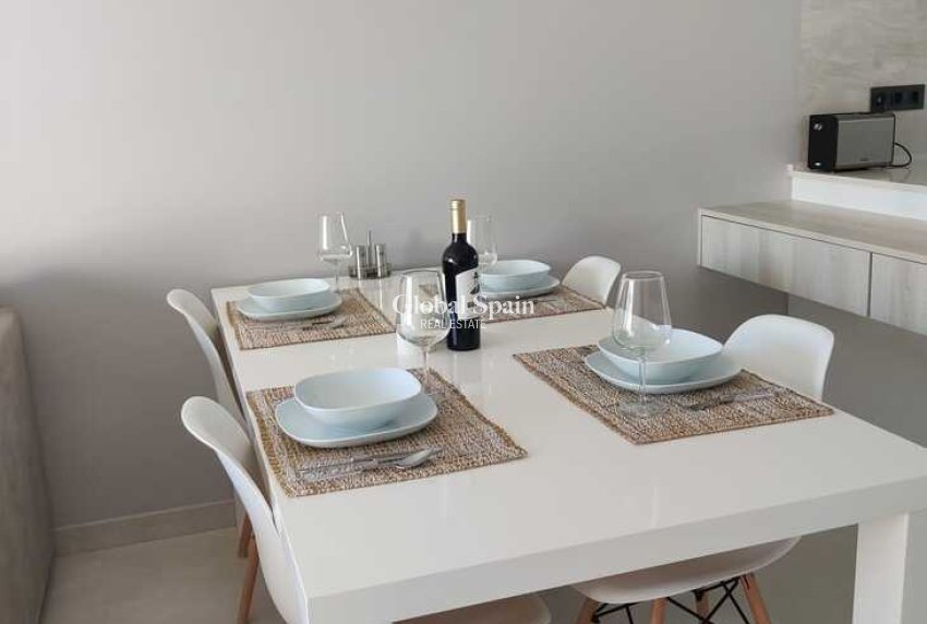 Wiederverkauf - WOHNUNG -
GUARDAMAR DEL SEGURA - Costa Blanca