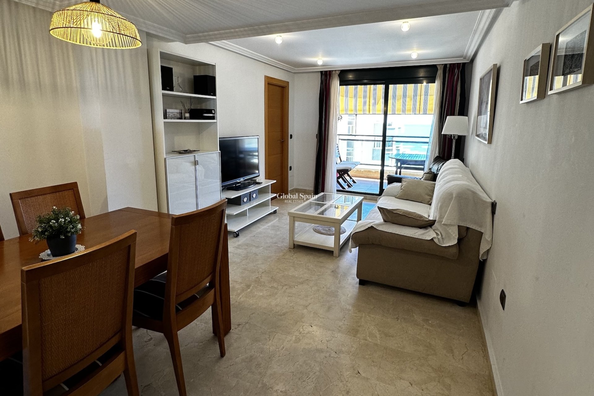 Wiederverkauf - WOHNUNG -
GUARDAMAR DEL SEGURA - Costa Blanca