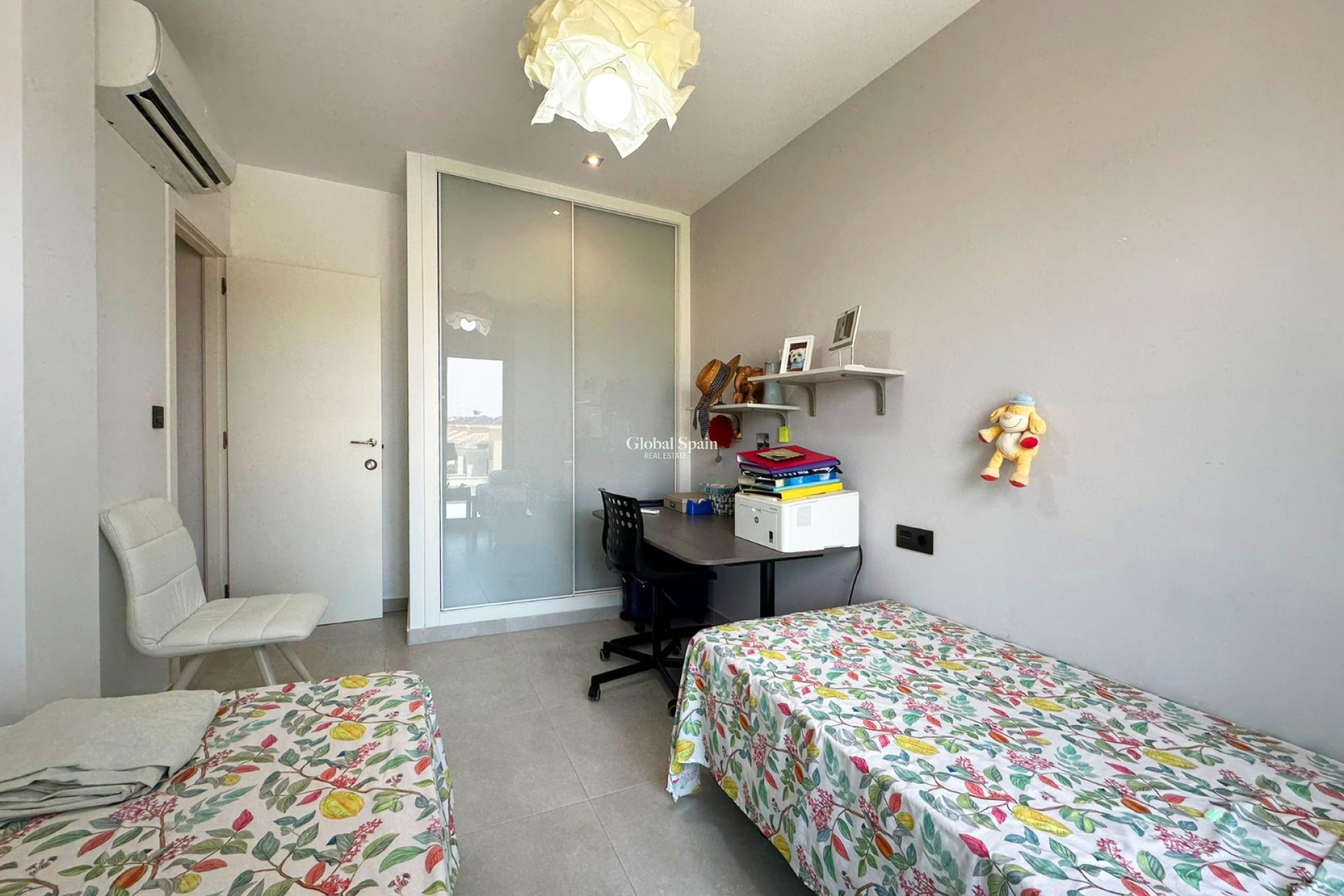 Wiederverkauf - WOHNUNG -
GUARDAMAR DEL SEGURA - Costa Blanca