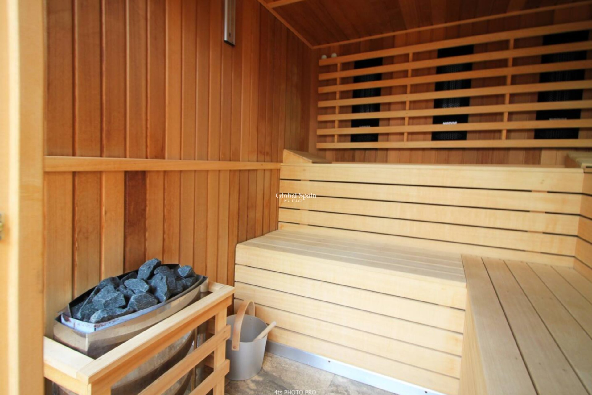 Wiederverkauf - WOHNUNG -
GUARDAMAR DEL SEGURA - Costa Blanca