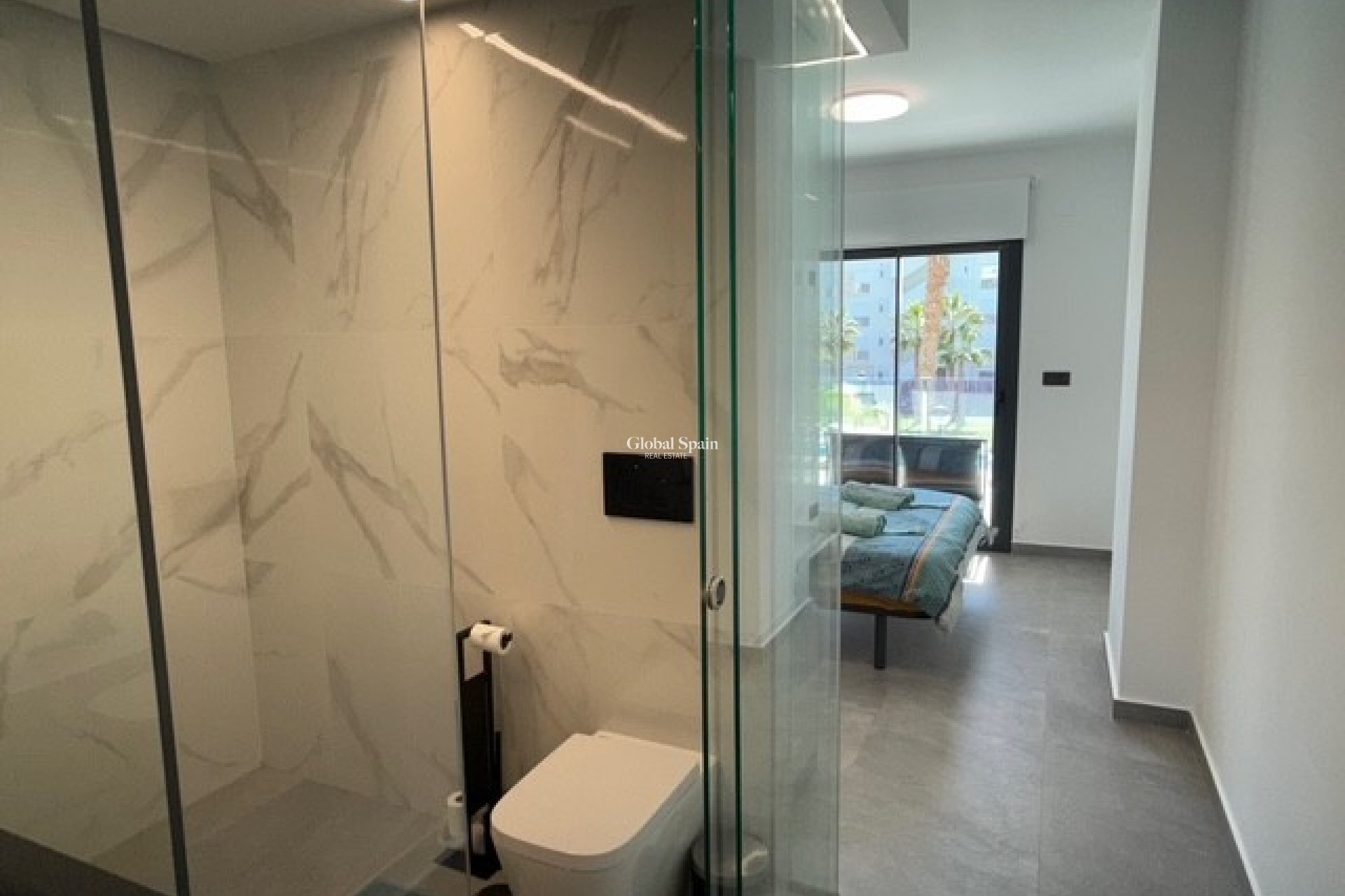 Wiederverkauf - WOHNUNG -
GUARDAMAR DEL SEGURA - Costa Blanca